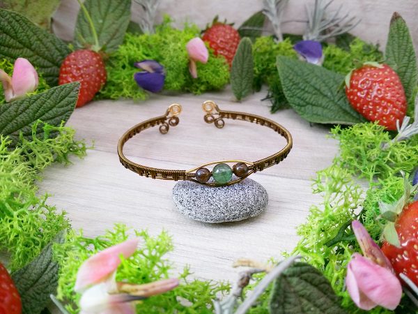 Bracelet "Secret des Embruns" - inspiration celtique - Bijou de Créateur en Wire Wrapping, perles quartz et bronzite