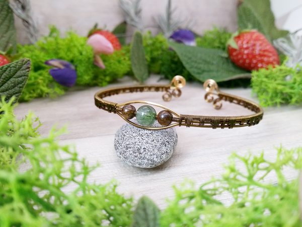 Bracelet "Secret des Embruns" - inspiration celtique - Bijou de Créateur en Wire Wrapping, perles quartz et bronzite