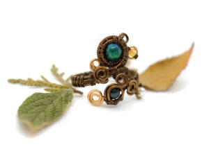 Bague ajustable unique « Timide bourgeon »