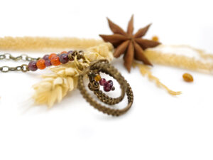 Collier « Entrez dans la Ronde » – rouge
