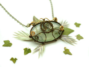 Collier unique : « L’Etrange Forêt »