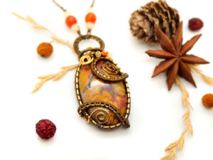 Collier unique : « Quand vient l’automne »