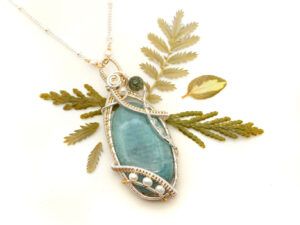 Collier unique : « Hiver au Lac Miroir »
