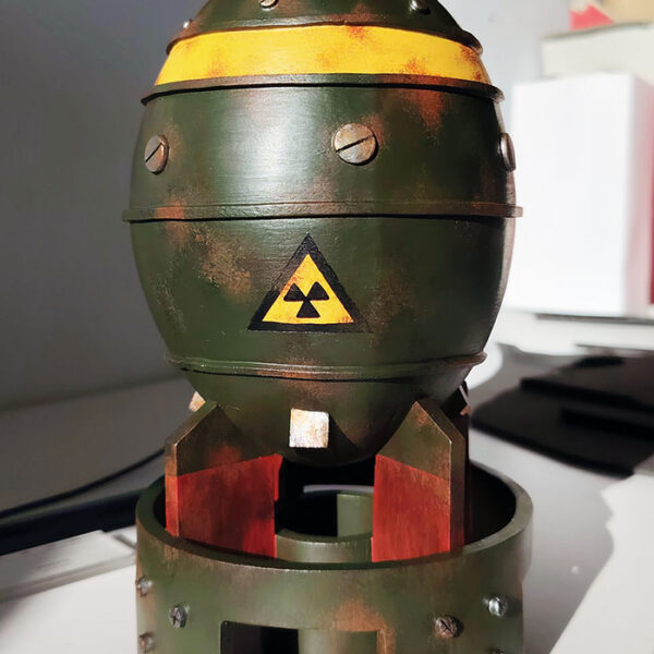Cosplay Prop / Accessoire de cosplay : Mini nuke (Fallout)
