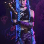 Cosplay Prop / Accessoire de cosplay : JINX - Crédit photo : Anthony GAUDIN - Modèle : Célia E.