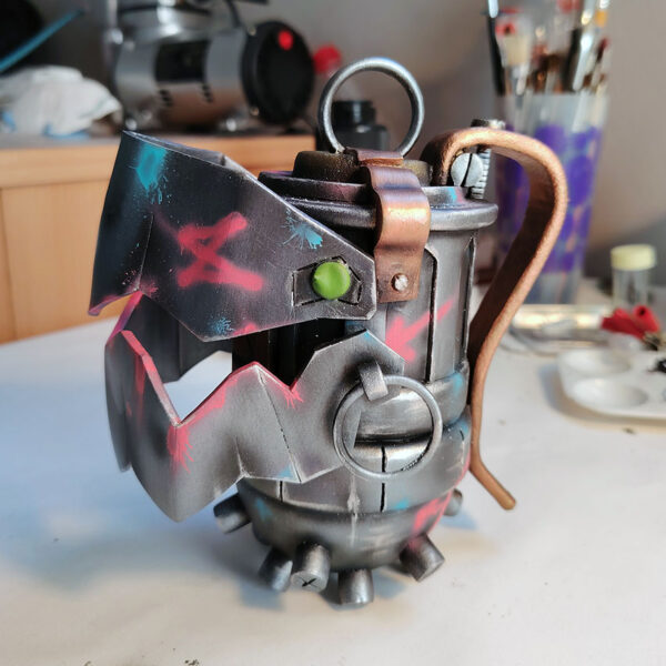 Cosplay Prop / Accessoire de cosplay : Chomper Grenade de Jinx (Arcane)