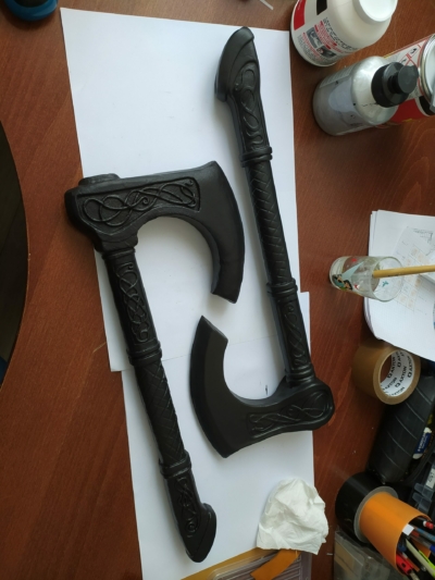 arme de cosplay - hache viking (inspiration : assassin's creed valhalla) - Work in Progress 4