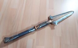 Cosplay Prop / Accessoire de cosplay : Assassin's Creed Odyssey ~~ Lance Brisée de Léonidas