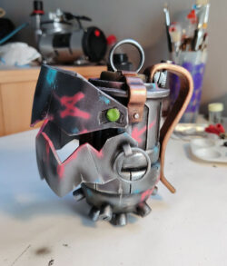 Cosplay Prop / Accessoire de cosplay : Chomper Grenade de Jinx (Arcane)