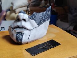 Cosplay Prop / Accessoire de cosplay : Masque d'Alicia (Clair-Obscur Expedition 33)