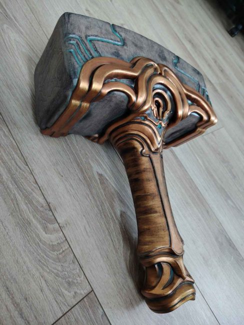 Cosplay Prop / Accessoire de cosplay : Marteau de Forge (Blades of Fire)