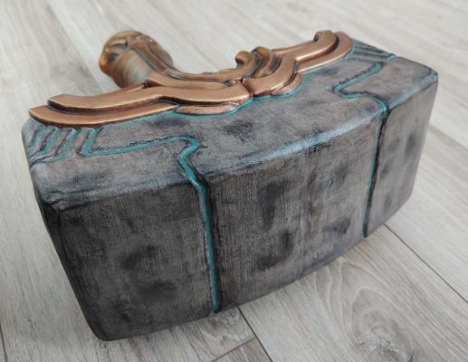 Cosplay Prop / Accessoire de cosplay : Marteau de Forge (Blades of Fire)